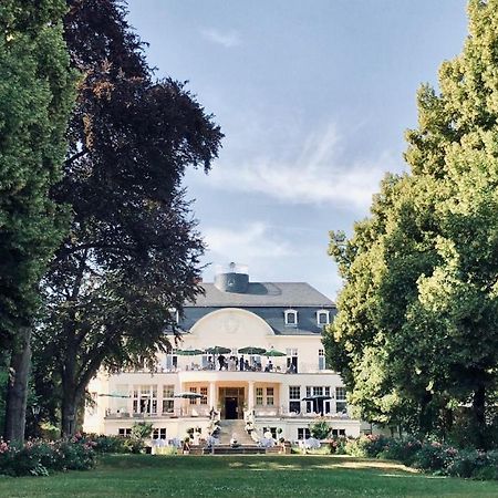 Hotel Schloss Teutschenthal Kültér fotó